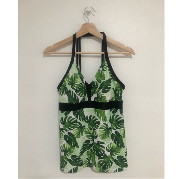 Black and Green 2 pc Medium Bathing Suit - Picture 2 of 6